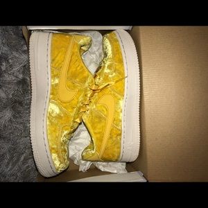 Velvet Nike Air Force 1